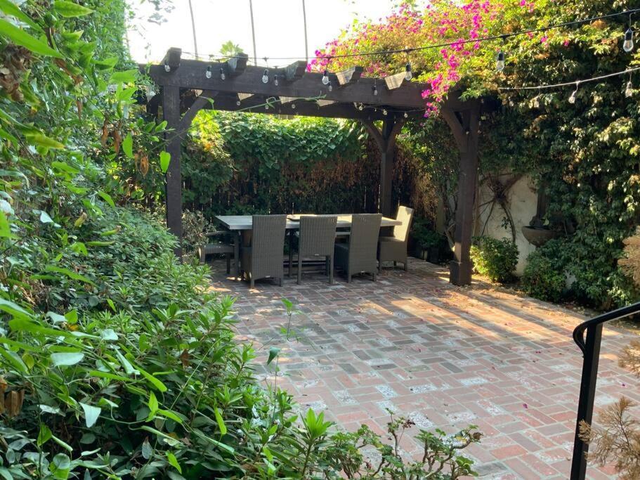 לוס אנג'לס House, Walking Distance From Universal Studios מראה חיצוני תמונה